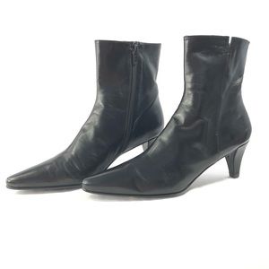 Stuart Weitzman Black Mid Calf Boot kitten heel